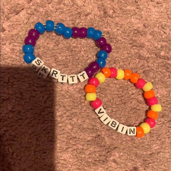 Customizable beaded bracelets. - Picture 2 of 2